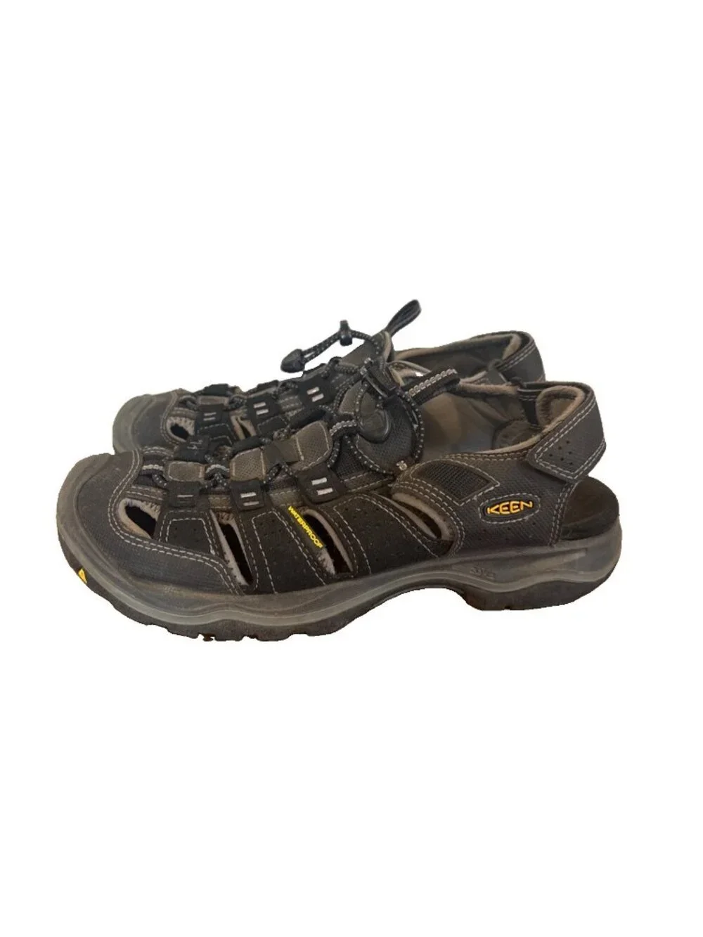 Keen Newport Sandals Men 9.5 Black Waterproof Hiking Closed Toe Camping Water